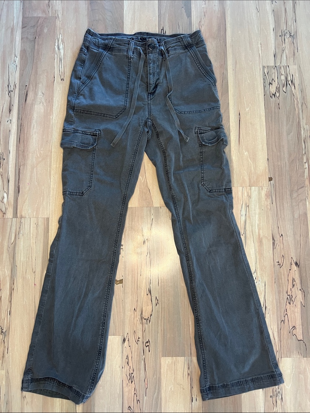 American Eagle Outfitters Boot Cut Cargo Jeans - Charcoal Black